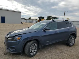 2019 Jeep Cherokee Latitude Plus с VIN 1C4PJMLX2KD371491, выставлен на аукционе Copart как лот 58732495 с пробегом 22 748 миль миль и Списание • Salvage title. История ставок и продаж доступна на DreamBid. Изображение 1.
