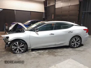 2016 Nissan Maxima SV z VIN 1N4AA6AP4GC415952, wystawiony jako IAAI lot #41806306 z przebiegiem 131 612 mil mil oraz . Historia ofert i sprzedaży dostępna na DreamBid. Obrazek 15.