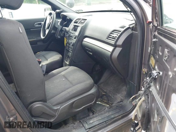 2017 Ford Police Interceptor Utility с VIN 1FM5K8AR2HGE14312, выставлен на аукционе IAAI как лот 42450455 с пробегом 189 087 миль миль и . История ставок и продаж доступна на DreamBid. Изображение 5.