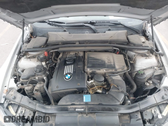 2007 BMW 3 Series 335xi with VIN WBAVD53597A008548, listed as a IAAI auction lot 41471614 with Not Provided miles and . Bid and sale history available at carsss.com. Image 10.