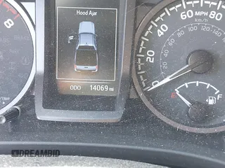2023 Toyota Tacoma SR5 z VIN 3TMDZ5BN1PM163714, wystawiony jako IAAI lot #41814446 z przebiegiem 14 069 mil mil oraz . Historia ofert i sprzedaży dostępna na DreamBid. Obrazek 16.