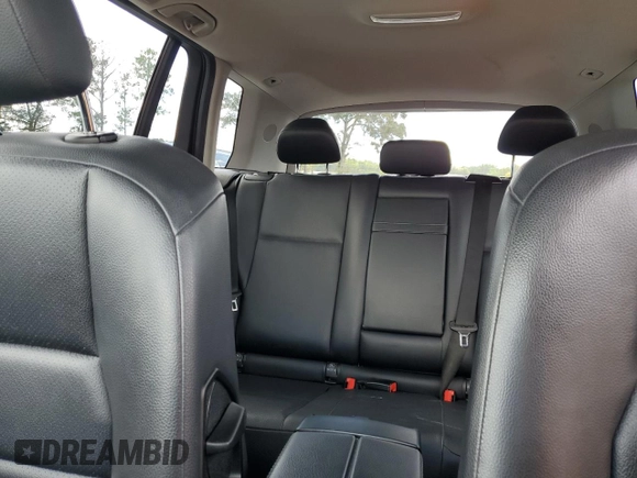 2013 Mercedes-Benz GLK 350 with VIN WDCGG8JB9DG001633, listed as a Copart auction lot 74502244 with 152,794 mi miles and Clean Title. Bid and sale history available at DreamBid. Image 10.