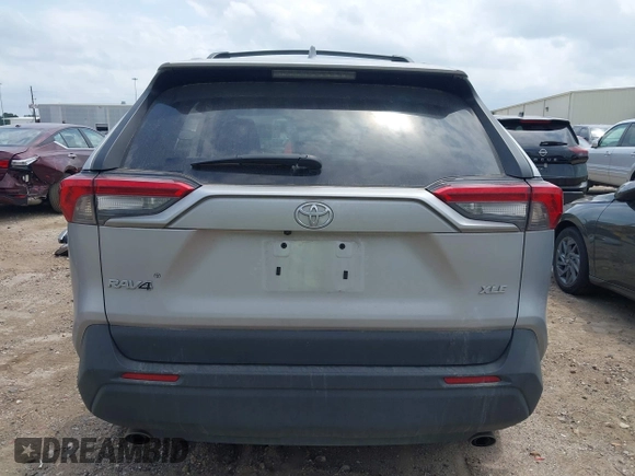 2024 Toyota RAV4 XLE Premium with VIN 2T3C1RFV2RC263246, listed as a IAAI auction lot 42156347 with 23,456 mi miles and . Bid and sale history available at DreamBid. Image 17.
