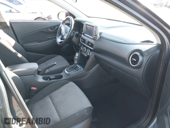 2019 Hyundai Kona SEL with VIN KM8K2CAAXKU318906, listed as a IAAI auction lot 41992237 with 101,964 mi miles. Bid and sale history available at carsss.com. Image 5.