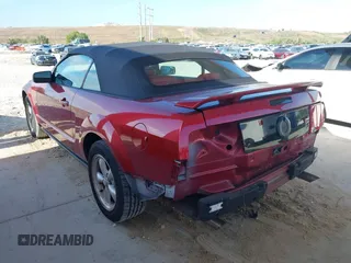 2007 Ford Mustang GT Deluxe with VIN 1ZVHT85HX75286862, listed as a IAAI auction lot 42168563 with 108,446 mi miles and . Bid and sale history available at DreamBid. Image 3.