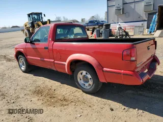 1995 GMC Sonoma z VIN 1GTCS144XS8524819, wystawiony jako Copart lot #52608765 z przebiegiem 84 794 mil mil oraz Szkody całkowita. Historia ofert i sprzedaży dostępna na DreamBid. Obrazek 2.