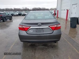 2017 Toyota Camry XLE z VIN 4T1BF1FK3HU374219, wystawiony jako IAAI lot #41502142 z przebiegiem 17 837 mil mil oraz . Historia ofert i sprzedaży dostępna na DreamBid. Obrazek 17.
