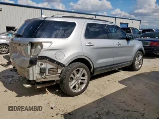 2017 Ford Explorer XLT z VIN 1FM5K7D86HGC17656, wystawiony jako Copart lot #56519135 z przebiegiem 112 156 mil mil oraz Szkoda całkowita • Salvage title. Historia ofert i sprzedaży dostępna na DreamBid. Obrazek 3.