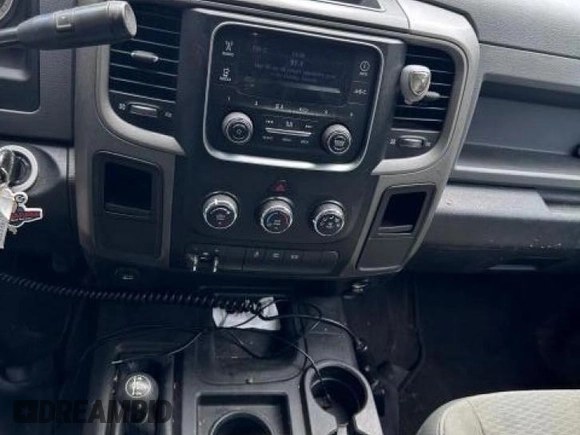 2015 Ram 3500 Tradesman with VIN 3C63RRGLXFG555864, listed as a Copart auction lot 64340873 with 106,945 mi miles. Bid and sale history available at carsss.com. Image 9.