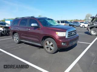 2008 Toyota Sequoia Ltd with VIN 5TDZY68A38S009929, listed as a IAAI auction lot 41918898 with 276,378 mi miles. Bid and sale history available at carsss.com. Image 1.