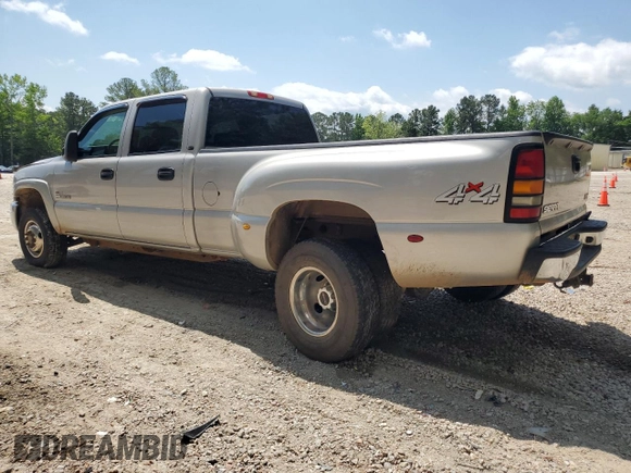 2005 GMC Sierra 3500 DRW Work Trk z VIN 1GTJK33245F920117, wystawiony jako Copart lot #57468965 z przebiegiem 157 458 mil mil oraz Szkoda całkowita • Salvage title. Historia ofert i sprzedaży dostępna na DreamBid. Obrazek 2.