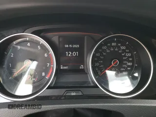 2018 Volkswagen Golf GTI S with VIN 3VW547AU5JM261799, listed as a Copart auction lot 65099643 with 83,398 mi miles. Bid and sale history available at carsss.com. Image 9.