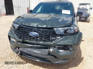 2022 Ford Explorer ST-Line with VIN 1FMSK8KH3NGA73166, listed as a IAAI auction lot 41909143 with 43,303 mi miles. Bid and sale history available at carsss.com. Image 6.