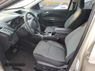 2018 Ford Escape SE z VIN 1FMCU9GD7JUA34635, wystawiony jako Copart lot #48379395 z przebiegiem 123 832 mil mil oraz Szkoda całkowita • Salvage title. Historia ofert i sprzedaży dostępna na DreamBid. Obrazek 7.