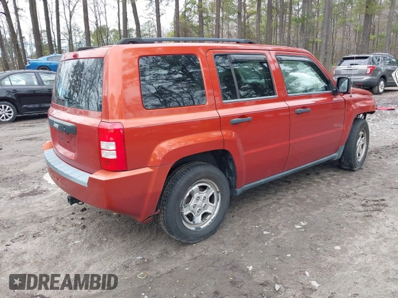 2009 Jeep Patriot Sport with VIN 1J4FT28B69D122011, listed as a IAAI auction lot 41740188 with 111,848 mi miles and . Bid and sale history available at DreamBid. Image 4.