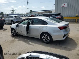 2021 Kia Forte LXS с VIN 3KPF24AD6ME383419, выставлен на аукционе Copart как лот 59210725 с пробегом Не указан миль и Списание • Salvage title. История ставок и продаж доступна на DreamBid. Изображение 2.
