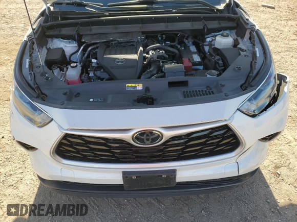 2023 Toyota Highlander L z VIN 5TDKDRAH9PS041904, wystawiony jako Copart lot #57425145 z przebiegiem 30 953 mil mil oraz Szkoda całkowita • Salvage title. Historia ofert i sprzedaży dostępna na DreamBid. Obrazek 12.