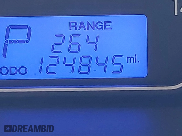 2010 Hyundai Elantra GLS z VIN KMHDU4AD4AU126950, wystawiony jako IAAI lot #42009934 z przebiegiem 124 845 mil mil oraz . Historia ofert i sprzedaży dostępna na DreamBid. Obrazek 15.