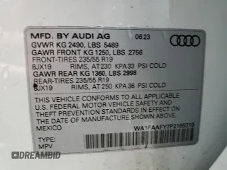 2023 Audi Q5 S line Prestige z VIN WA1FAAFY7P2165319, wystawiony jako Copart lot #83750474 z przebiegiem Nie podano mil oraz Szkoda całkowita • Salvage title. Historia ofert i sprzedaży dostępna na DreamBid. Obrazek 13.