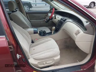 2000 Toyota Avalon XL with VIN 4T1BF28B3YU095209, listed as a IAAI auction lot 42008138 with 276,894 mi miles and . Bid and sale history available at DreamBid. Image 5.