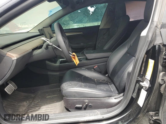 2023 Tesla Model 3 Performance z VIN 5YJ3E1EC9PF414218, wystawiony jako Copart lot #53105285 z przebiegiem 60 745 mil mil oraz Szkoda całkowita • Salvage title. Historia ofert i sprzedaży dostępna na DreamBid. Obrazek 7.