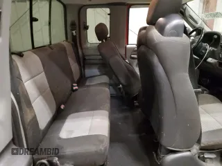 2005 Ford F-250 XL с VIN 1FTSX21565EB43099, выставлен на аукционе Copart как лот 47590915 с пробегом 160 810 миль миль и На запчасти • Non repairable. История ставок и продаж доступна на DreamBid. Изображение 10.