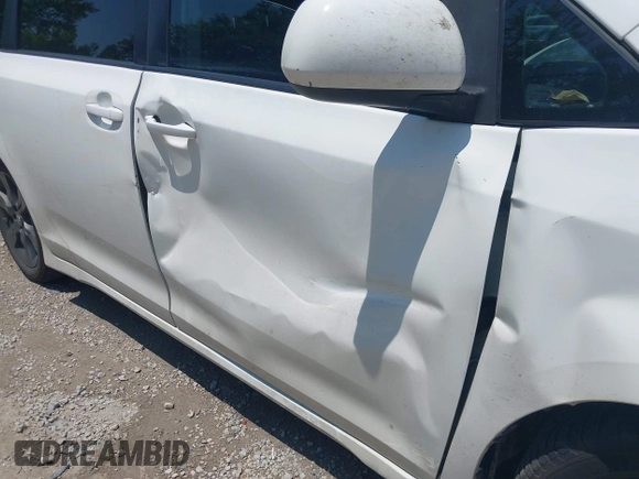 2012 Toyota Sienna SE z VIN 5TDXK3DC1CS186020, wystawiony jako IAAI lot #42471455 z przebiegiem 215 048 mil mil oraz . Historia ofert i sprzedaży dostępna na DreamBid. Obrazek 18.