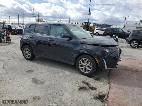 2023 Kia Soul LX with VIN KNDJ23AU0P7848057, listed as a Copart auction lot 47504305 with 16,516 mi miles and Salvage Title. Bid and sale history available at carsss.com. Image 4.