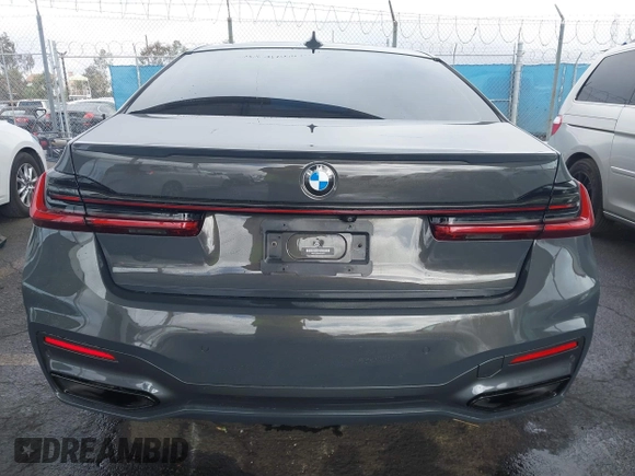 2021 BMW 7 Series 740i with VIN WBA7T2C03MCF52741, listed as a IAAI auction lot 41527846 with 41,448 mi miles and . Bid and sale history available at DreamBid. Image 16.
