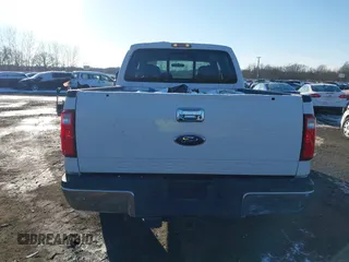 2010 Ford Super Duty F-250 SRW XL with VIN 1FTSW2B51AEA18636, listed as a IAAI auction lot 41401961 with 212,781 mi miles. Bid and sale history available at carsss.com. Image 16.