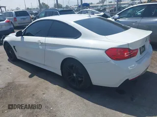 2015 BMW 4 Series 428i z VIN WBA3N7C55FK222364, wystawiony jako IAAI lot #42604632 z przebiegiem 108 157 mil mil oraz . Historia ofert i sprzedaży dostępna na DreamBid. Obrazek 3.