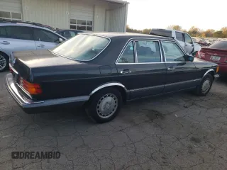1991 Mercedes-Benz 560 with VIN WDBCA39E8MA567307, listed as a Copart auction lot 77488244 with 202,305 mi miles and Clean Title. Bid and sale history available at DreamBid. Image 3.