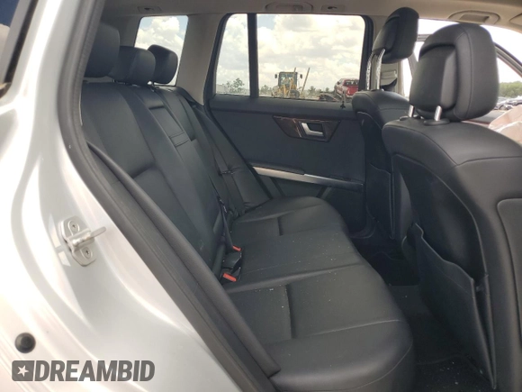 2013 Mercedes-Benz GLK 350 with VIN WDCGG5HB5DG053636, listed as a Copart auction lot 65253204 with 101,618 mi miles and Salvage Title. Bid and sale history available at DreamBid. Image 10.