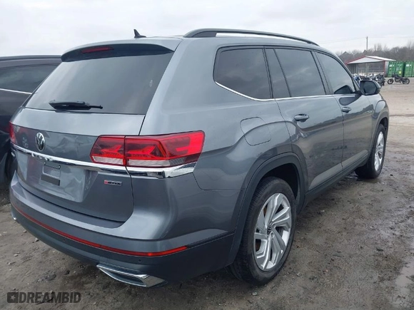 2021 Volkswagen Atlas 3.6L V6 SE w/Technology with VIN 1V2HR2CA3MC552443, listed as a IAAI auction lot 41421087 with 94,554 mi miles. Bid and sale history available at carsss.com. Image 4.
