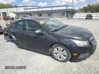 2014 Chevrolet Cruze LS with VIN 1G1PA5SG3E7372295, listed as a Copart auction lot 51911975 with 140,609 mi miles and Salvage Title. Bid and sale history available at carsss.com. Image 4.