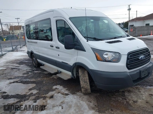 2018 Ford Transit XL z VIN 1FDZX2CM7JKA52904, wystawiony jako IAAI lot #41677165 z przebiegiem 15 201 mil mil oraz . Historia ofert i sprzedaży dostępna na DreamBid. Obrazek 1.