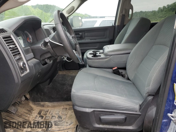 2015 Ram 1500 Tradesman z VIN 3C6RR7KT7FG700218, wystawiony jako Copart lot #58926235 z przebiegiem 131 668 mil mil oraz Szkoda całkowita • Salvage title. Historia ofert i sprzedaży dostępna na DreamBid. Obrazek 7.