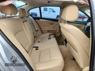 2014 BMW 5 Series 528i z VIN WBA5A5C5XED510652, wystawiony jako Copart lot #59841625 z przebiegiem 69 260 mil mil oraz Nie do naprawy • Non repairable. Historia ofert i sprzedaży dostępna na DreamBid. Obrazek 10.