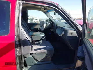 2002 Chevrolet Silverado 1500 LS with VIN 1GCEK19T02Z290774, listed as a IAAI auction lot 42146147 with Not Provided miles and . Bid and sale history available at DreamBid. Image 5.