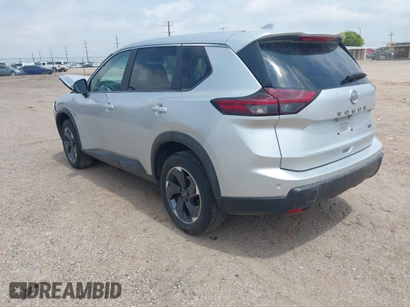 2024 Nissan Rogue SV with VIN 5N1BT3BA8RC677554, listed as a IAAI auction lot 42133131 with 33,526 mi miles and . Bid and sale history available at carsss.com. Image 3.
