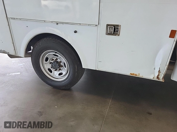 2016 Ford F-250 XLT with VIN 1FT7X2A60GEA74055, listed as a IAAI auction lot 42843465 with 159,764 mi miles and . Bid and sale history available at DreamBid. Image 6.