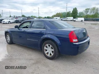 2005 Chrysler 300 Touring with VIN 2C3JA53G05H506121, listed as a IAAI auction lot 42191848 with 232,170 mi miles and . Bid and sale history available at DreamBid. Image 3.