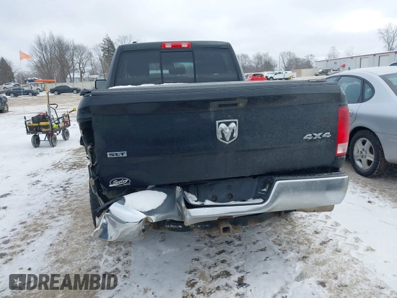 2014 Ram 1500 Big Horn z VIN 1C6RR7GT5ES114973, wystawiony jako IAAI lot #41250163 z przebiegiem 249 702 mil mil oraz . Historia ofert i sprzedaży dostępna na DreamBid. Obrazek 16.