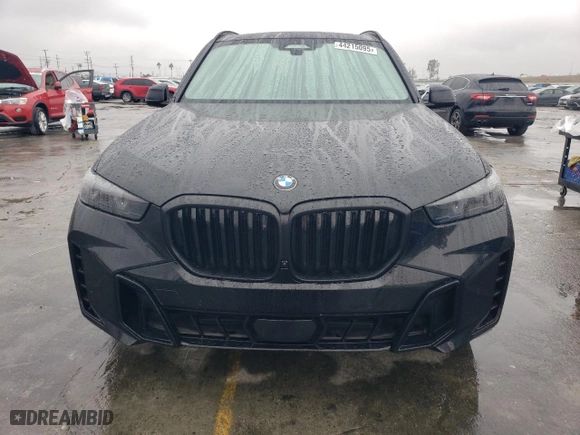 2024 BMW X5 sDrive40i with VIN 5UX13EU07R9U04052, listed as a Copart auction lot 44215095 with 22,655 mi miles and Salvage Title. Bid and sale history available at carsss.com. Image 5.