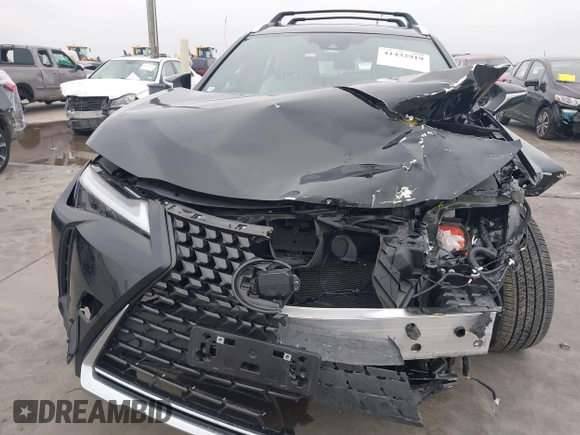 2023 Lexus UX 250h Premium с VIN JTHP6JBH5P2153167, выставлен на аукционе IAAI как лот 41432919 с пробегом 20 608 миль миль и . История ставок и продаж доступна на DreamBid. Изображение 6.