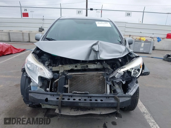 2014 Nissan Note SV z VIN 3N1CE2CP3EL394433, wystawiony jako IAAI lot #42421291 z przebiegiem 100 966 mil mil oraz . Historia ofert i sprzedaży dostępna na DreamBid. Obrazek 13.