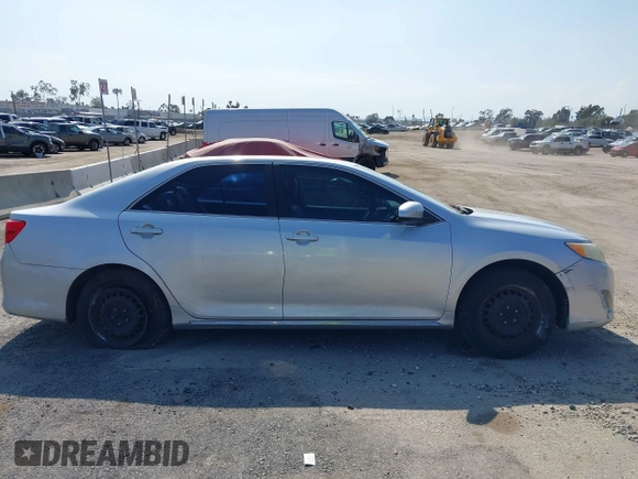 2012 Toyota Camry L z VIN 4T1BF1FKXCU009416, wystawiony jako IAAI lot #42136155 z przebiegiem 222 244 mil mil oraz . Historia ofert i sprzedaży dostępna na DreamBid. Obrazek 13.