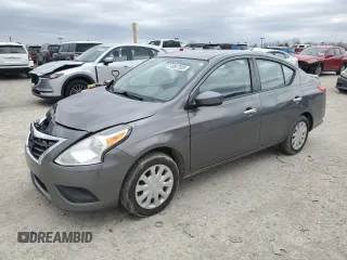 2017 Nissan Versa S z VIN 3N1CN7AP4HL835412, wystawiony jako Copart lot #49847505 z przebiegiem 157 678 mil mil oraz Szkoda całkowita • Salvage title. Historia ofert i sprzedaży dostępna na DreamBid. Obrazek 1.