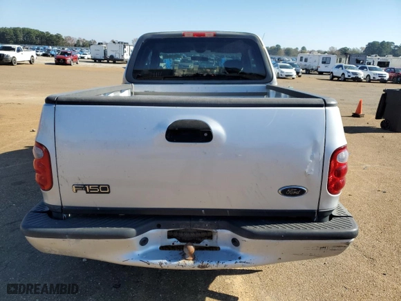 2003 Ford F-150 XL with VIN 1FTRX07W33KB36757, listed as a Copart auction lot 82878694 with 0 mi miles and Salvage Title. Bid and sale history available at carsss.com. Image 6.