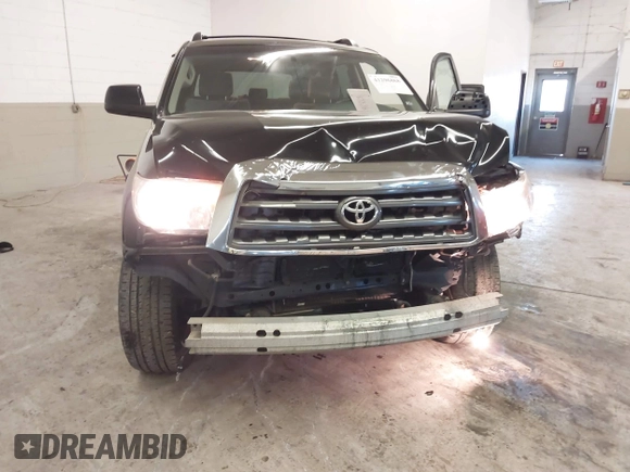 2011 Toyota Sequoia SR5 with VIN 5TDBY5G19BS047363, listed as a IAAI auction lot 41296868 with 264,632 mi miles. Bid and sale history available at carsss.com. Image 6.